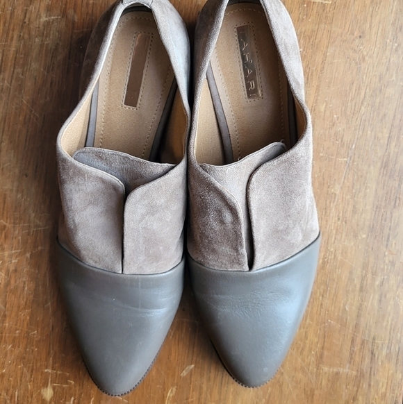 Tahari Lucy Cap Toe Suede Taupe Loafer - Picture 7 of 13